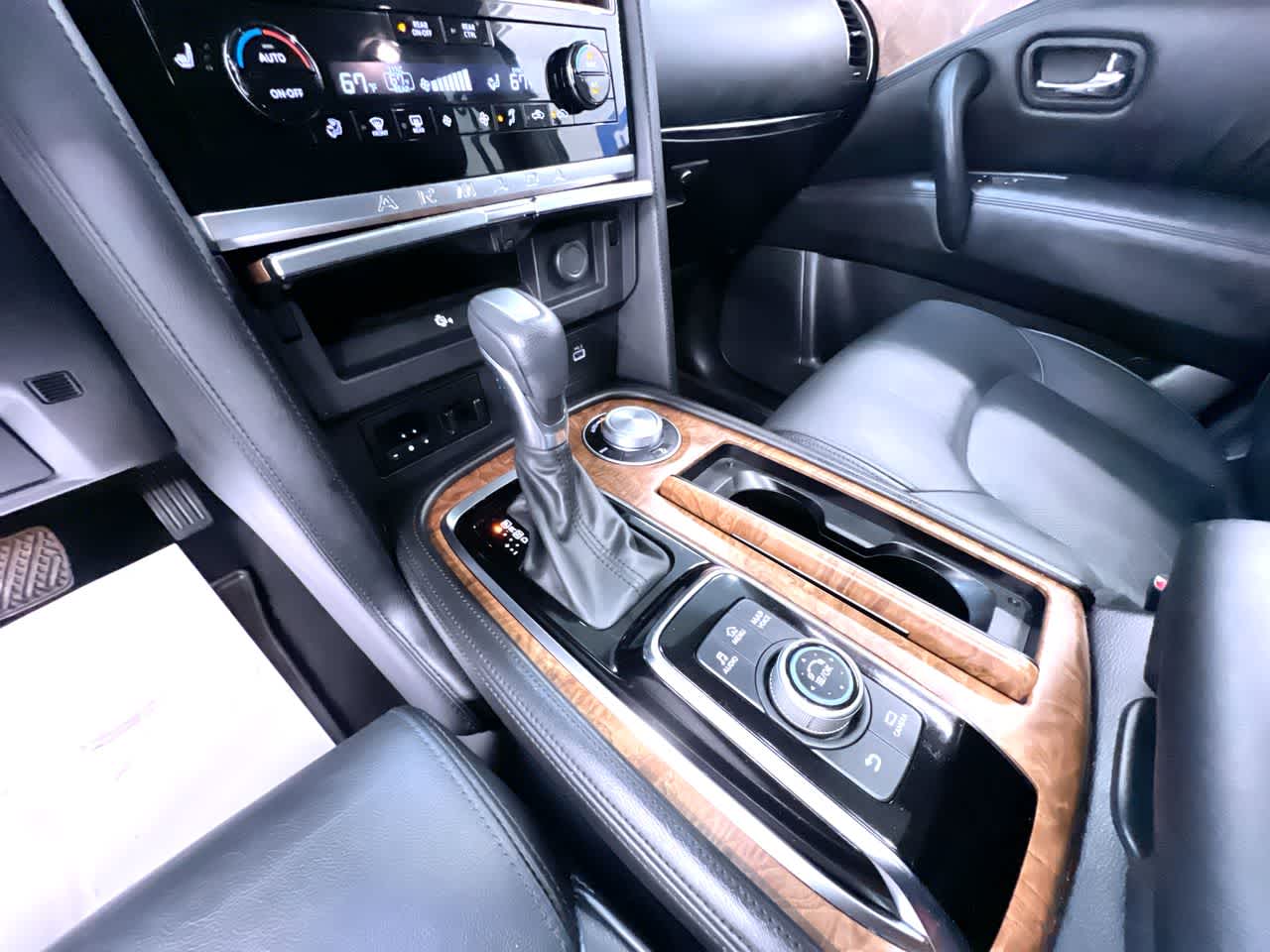 2022 Nissan Armada SL