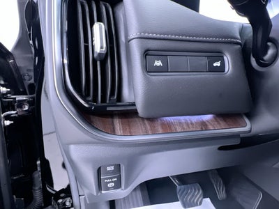 2025 Nissan Armada Platinum