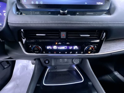 2024 Nissan Rogue Platinum