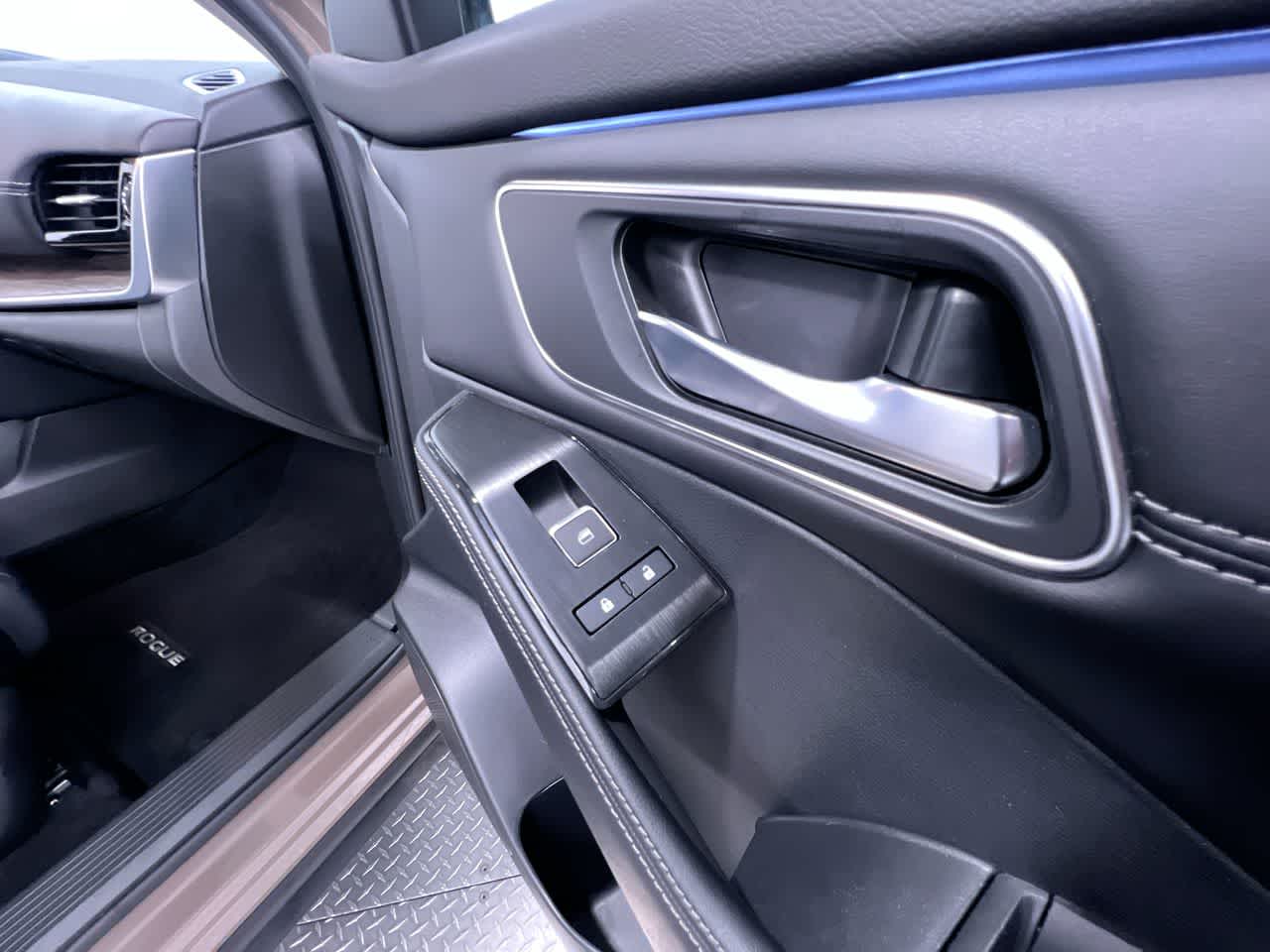 2024 Nissan Rogue Platinum