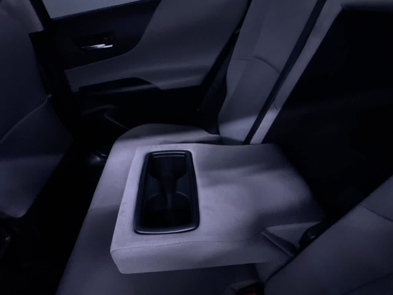 2022 Toyota Venza LE