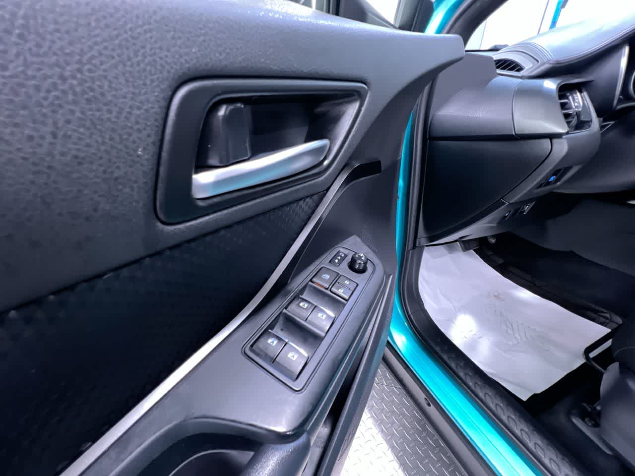 2018 Toyota C-HR XLE Premium