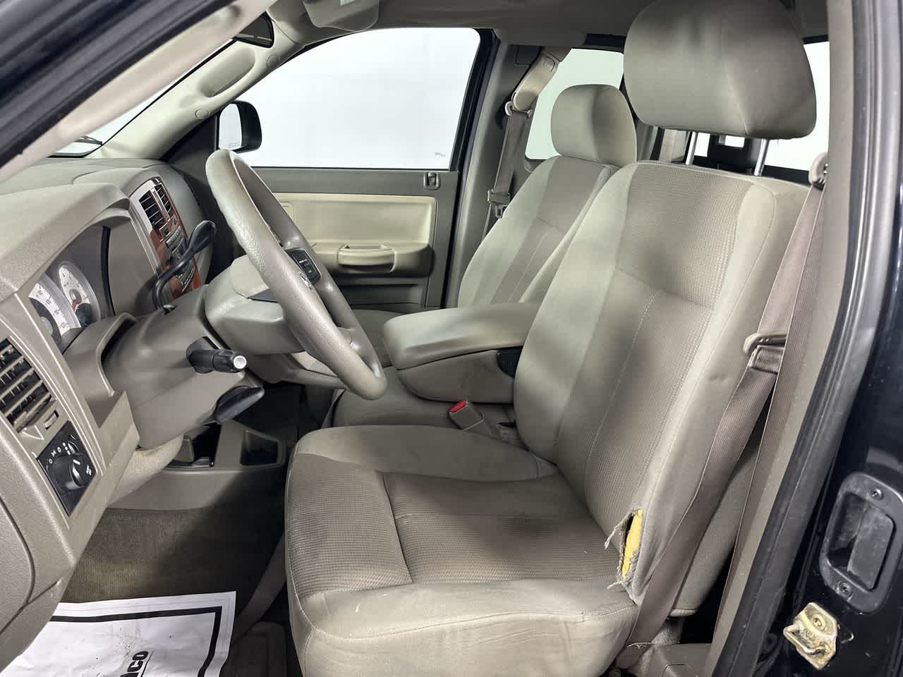 2005 Dodge Dakota SLT