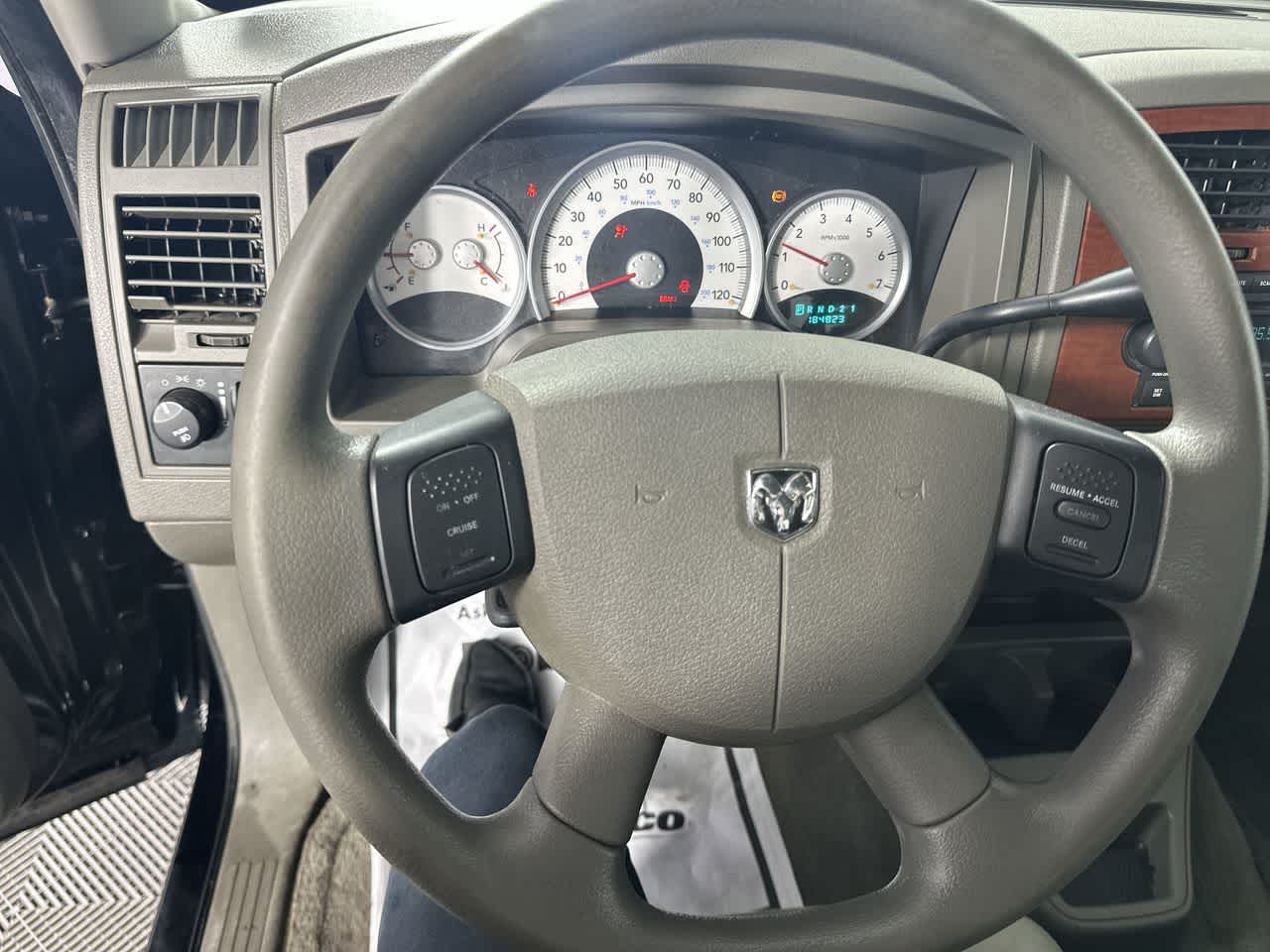 2005 Dodge Dakota SLT