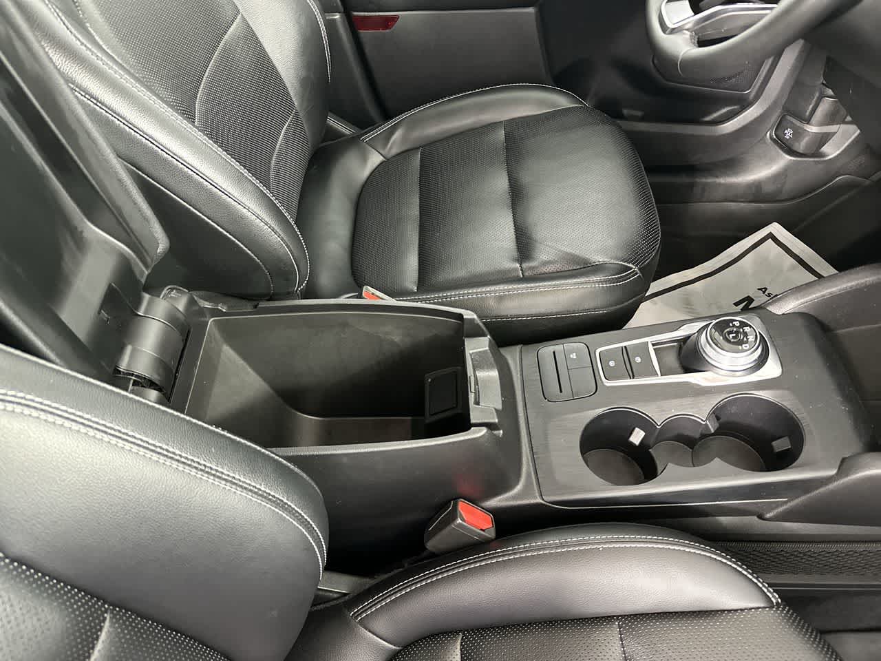 2022 Ford Escape SEL Hybrid