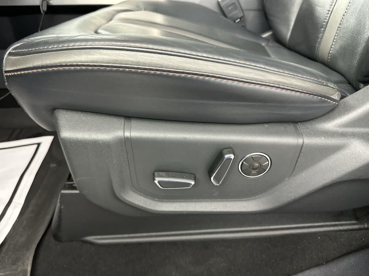 2022 Ford Super Duty F-250 SRW Platinum
