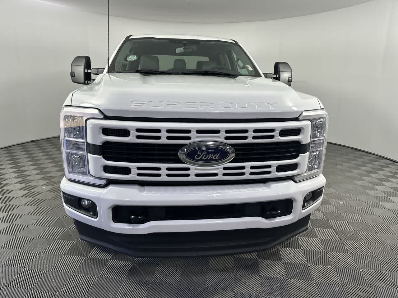 2023 Ford Super Duty F-250 Pickup XLT