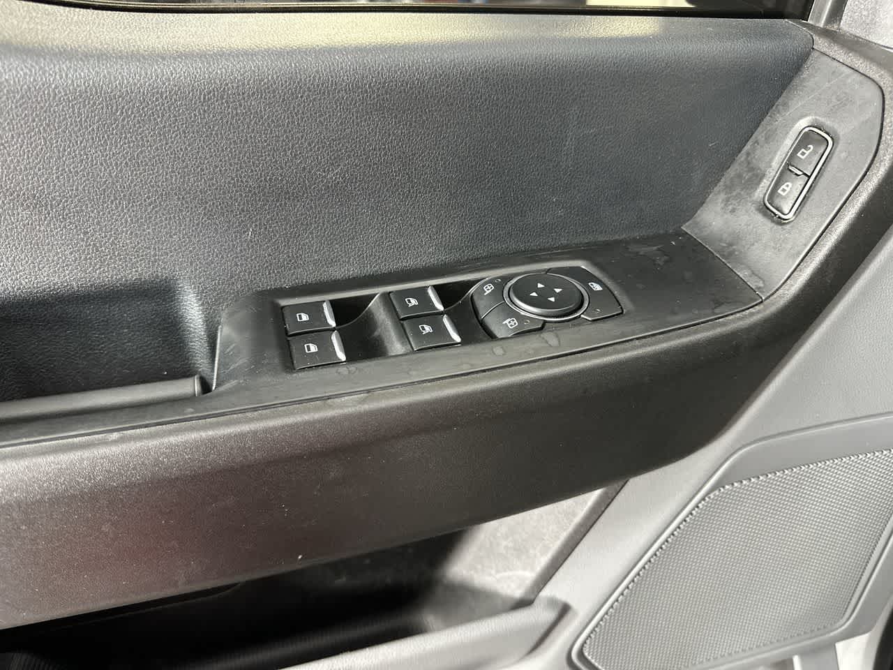 2023 Ford Super Duty F-350 SRW Pickup XL