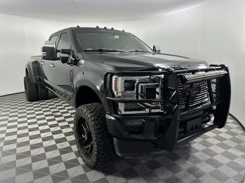 2022 Ford Super Duty F-350 DRW Platinum