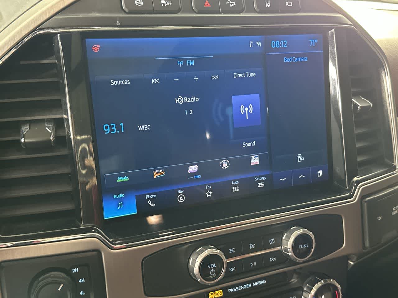 2022 Ford Super Duty F-350 DRW Platinum