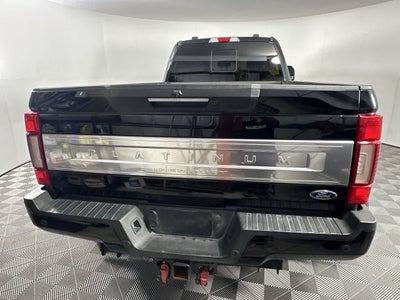 2022 Ford Super Duty F-350 DRW Platinum