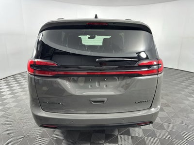 2025 Chrysler Pacifica Limited