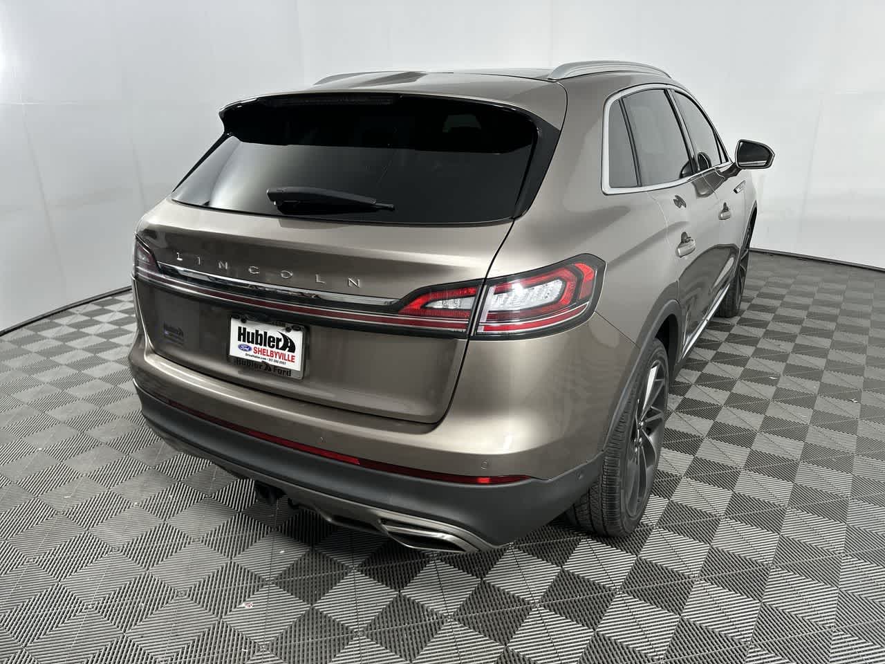 2021 Lincoln Nautilus Reserve