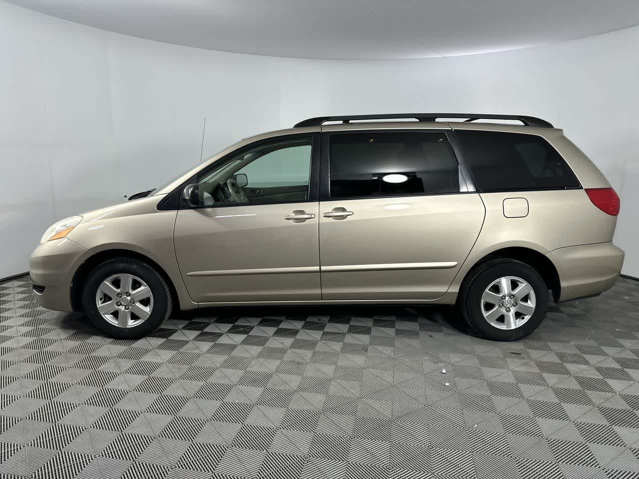 2007 Toyota Sienna LE