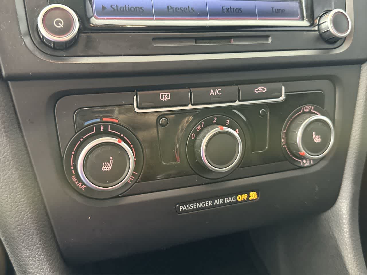 2013 Volkswagen GTI 2dr HB Man PZEV *Ltd Avail*