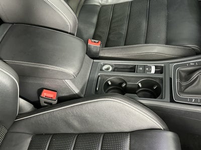 2019 Volkswagen Golf R 2.0T Manual w/DCC/Nav